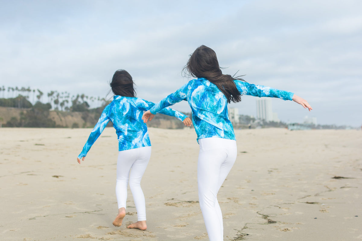 Girl's Pullover Rash Guard - Waves